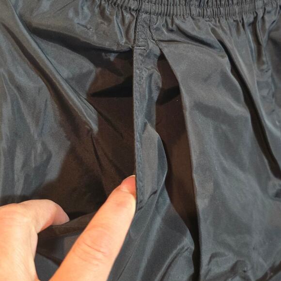 Vintage Nike Nylon Track Pants Joggers Black Mens Size Large Three Pockets - Picture 4 of 8